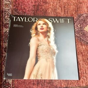 Sealed Taylor Swift 2024 official 16- month calendar